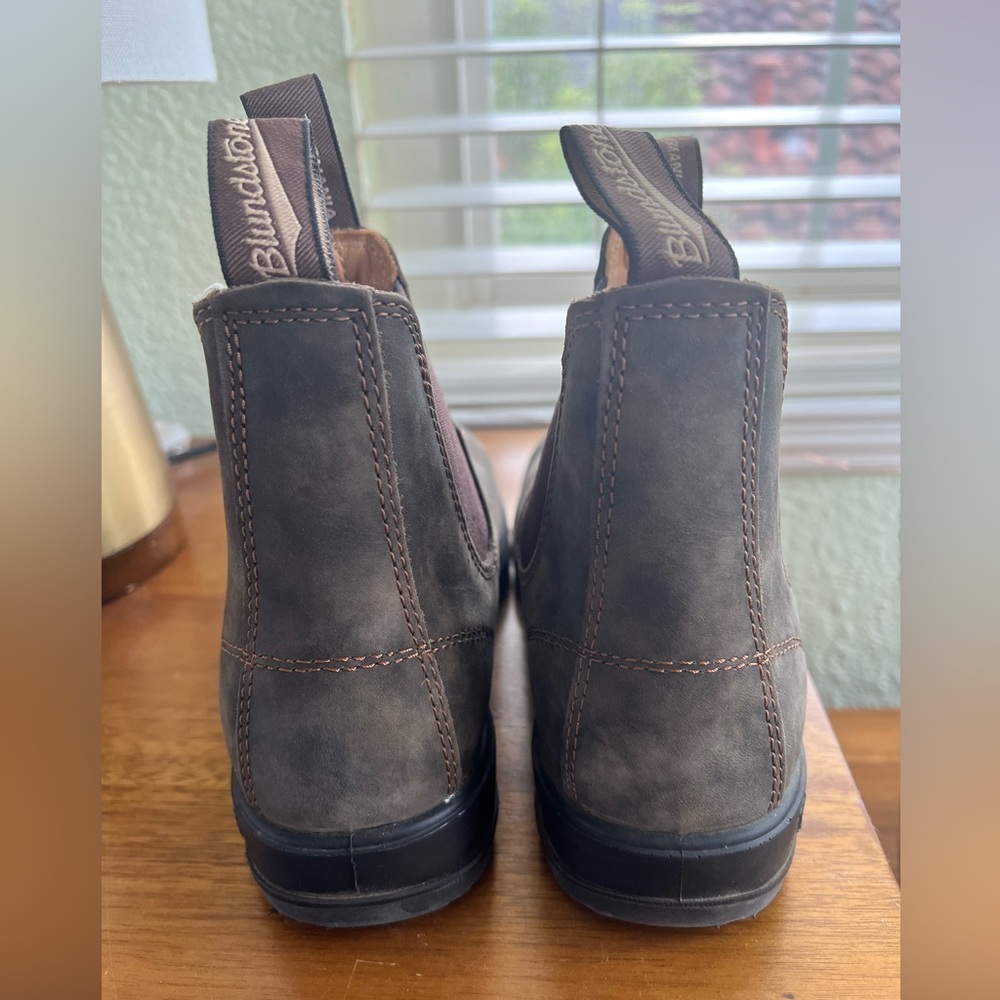 Blundstone Women’s Classic Chelsea Boots #585